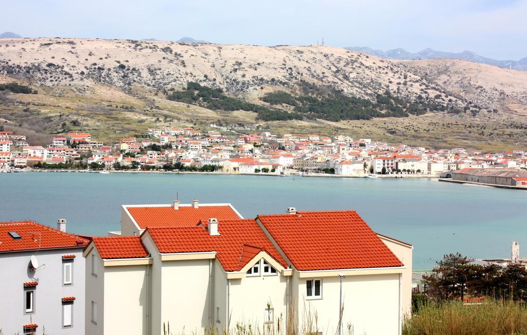 Mb Bed&Breakfast Pag Town Quarto foto